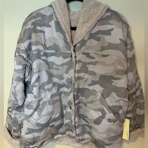 Vintage Havana Beige/Tan Army Print Jacket